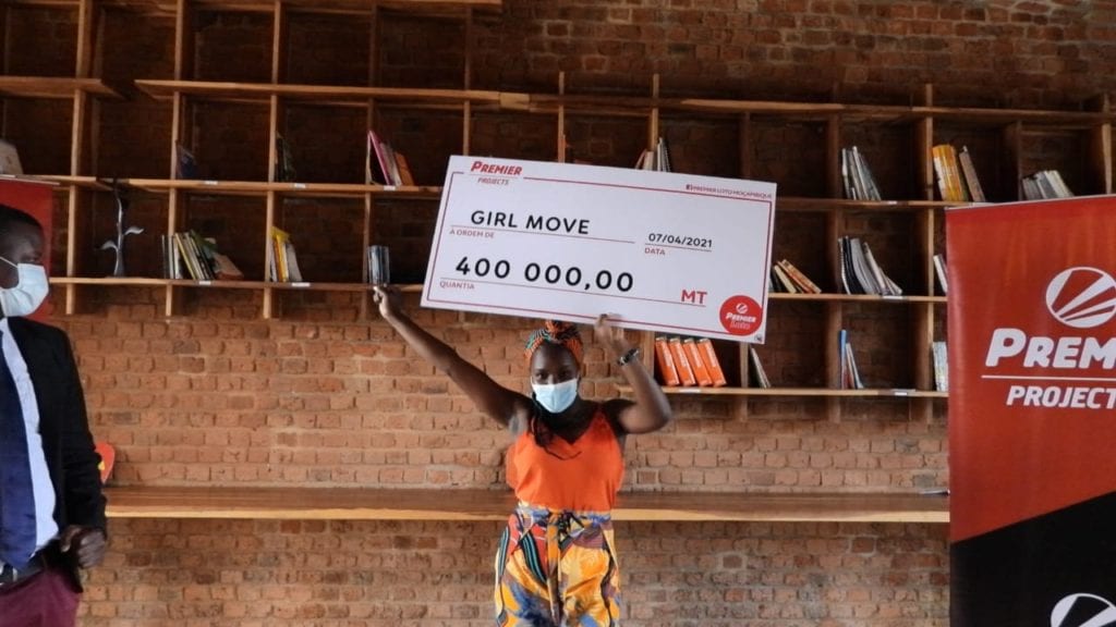 Girl Move Mozambique