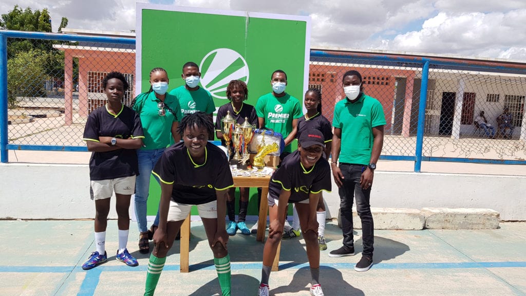 Women's football in Angola